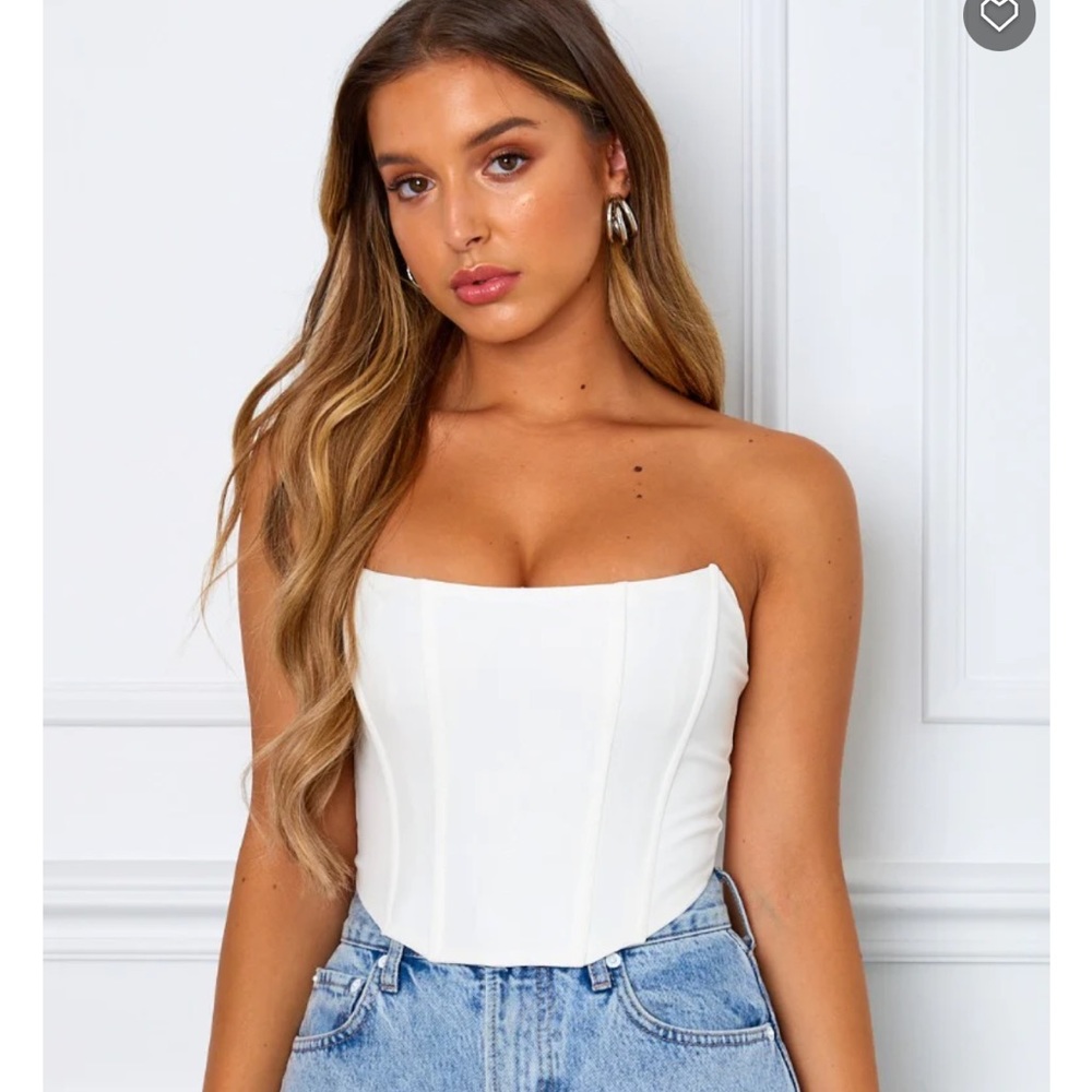 White fox Boutique white corset top